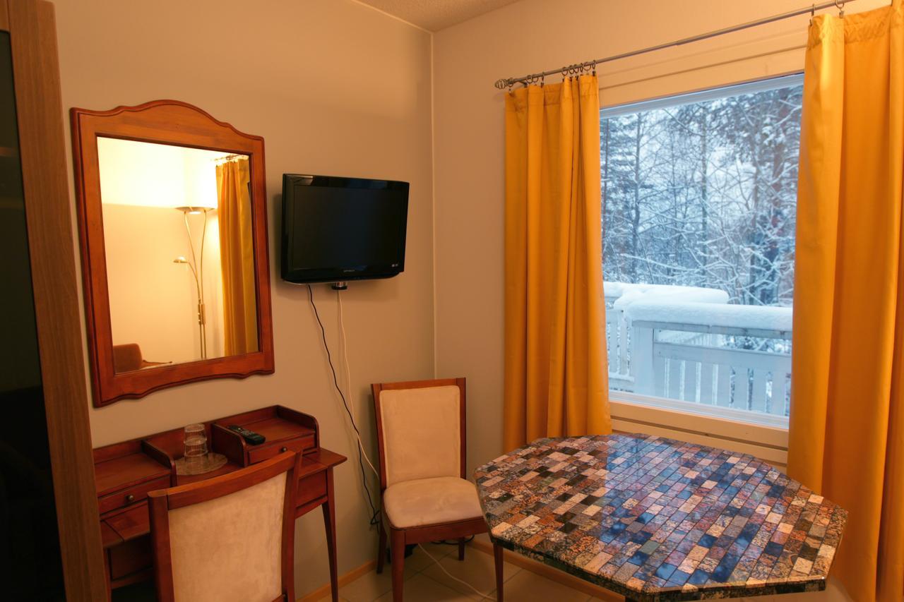 Hotel Urkin Piilopirtti Pinsio Quarto foto
