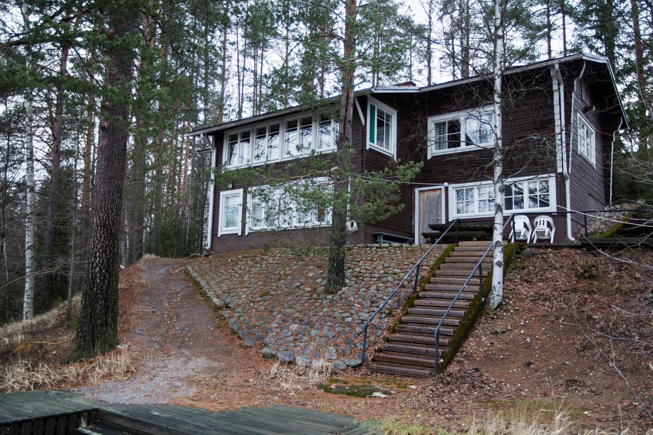 Hotel Urkin Piilopirtti Pinsio Exterior foto